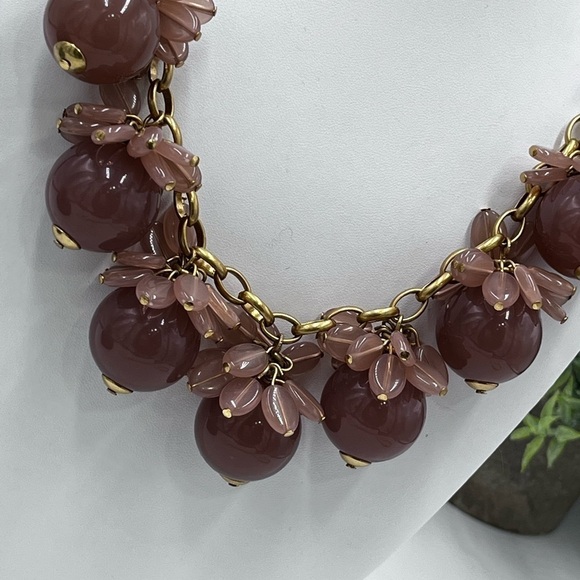 J.Crew Blossom Bauble Statement
Cluster Dark Mauve Neutral Necklace
- NWT - Picture 7 of 11